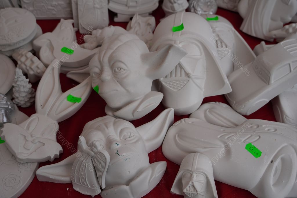 mixer puppet poultry Afacere de la zero. A început să confecţioneze figurine decorative din ipsos  după 13 ani de comerț – TimpOnline.ro